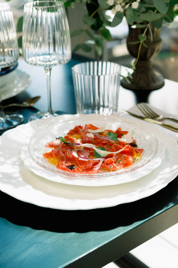carpaccio-saumon-assiette-gastronomique carpaccio-saumon-assiette-gastronomique