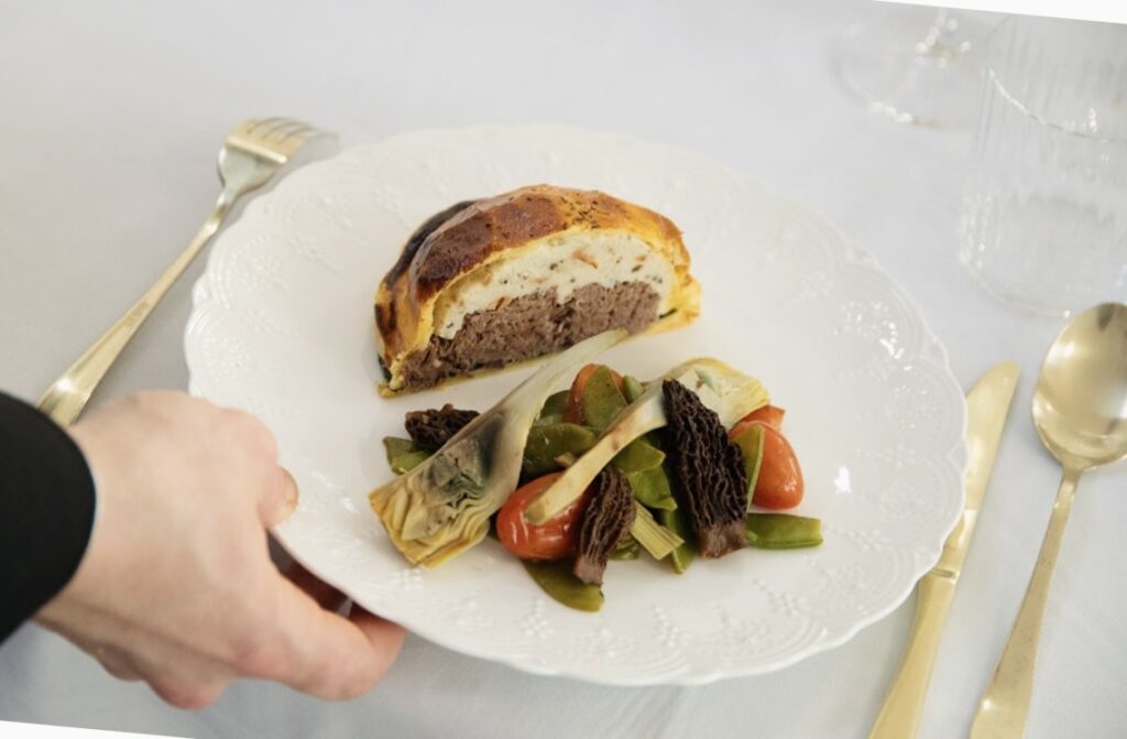 Photo Assiettes Diner Assis Photo Assiettes Diner Assis